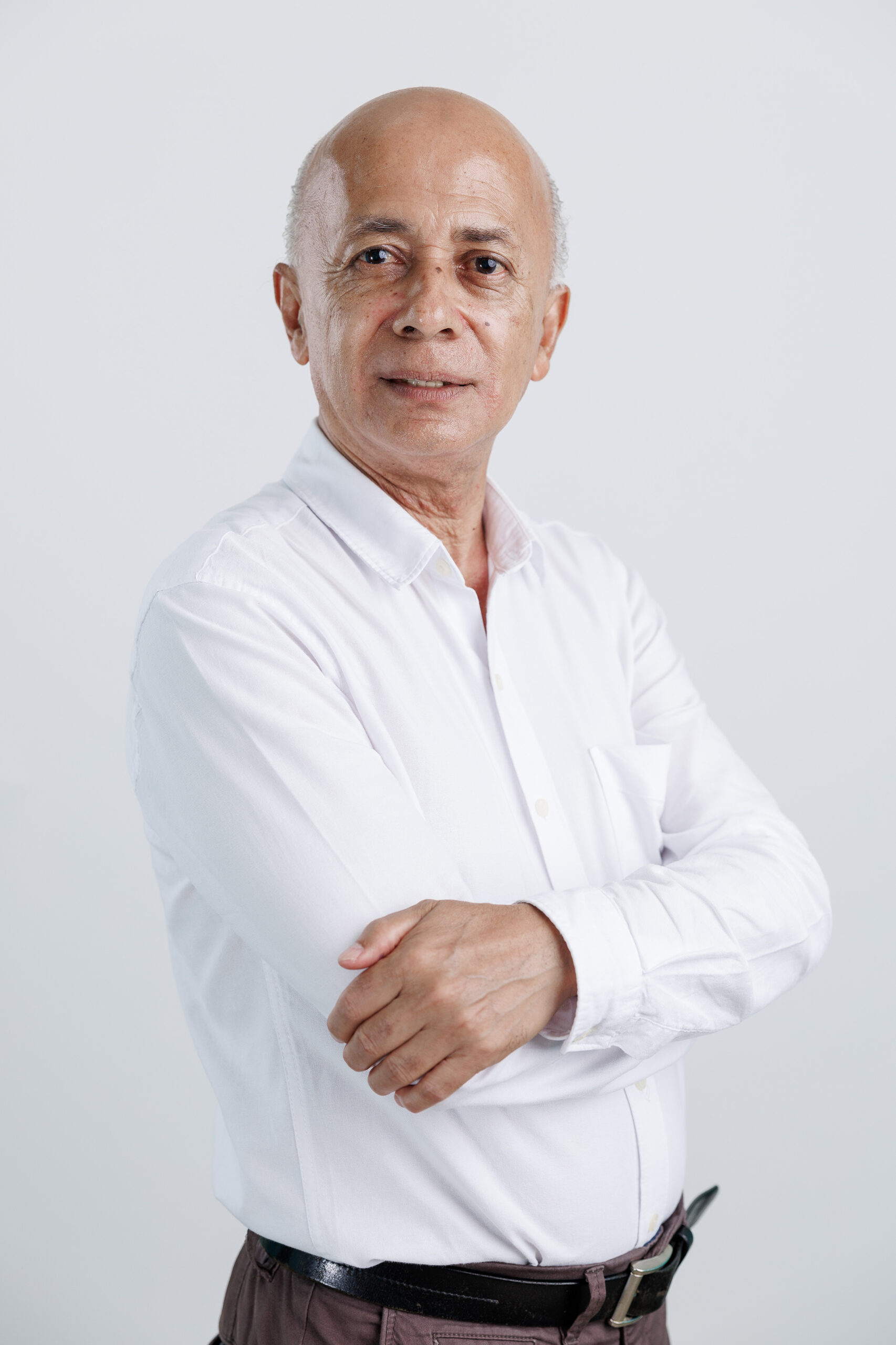 Máster. Bernal Guillén Contreras